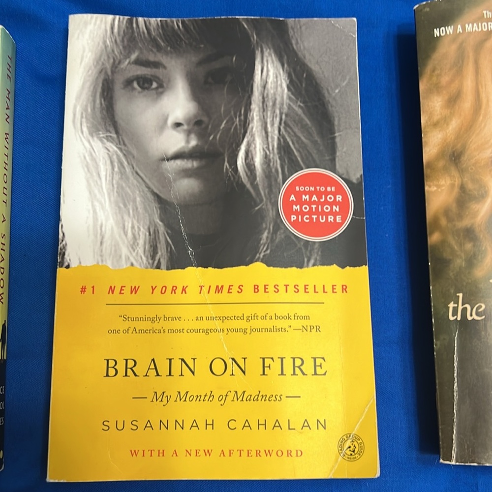 Book Bundle. - Picture 4 of 7